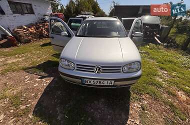 Volkswagen Golf  2001