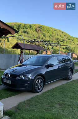 Volkswagen Golf  2016