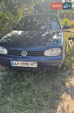 Volkswagen Golf  1999