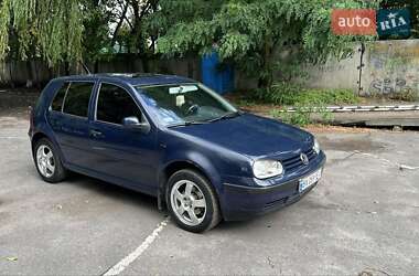 Volkswagen Golf  2001