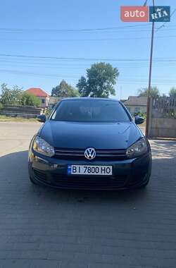 Volkswagen Golf  2010