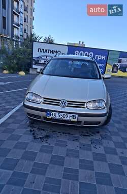 Volkswagen Golf 2001