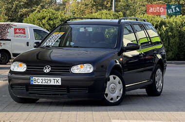 Volkswagen Golf  2001