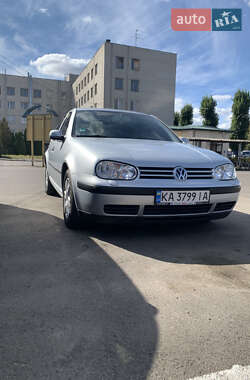 Volkswagen Golf 2001