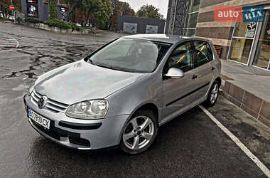 Volkswagen Golf MPI XL 2004