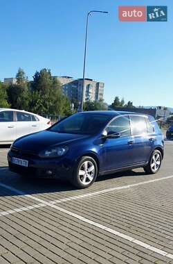 Volkswagen Golf  2010