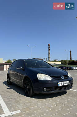 Volkswagen Golf  2005