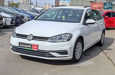 Volkswagen Golf  2019