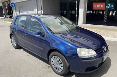 Volkswagen Golf 2005