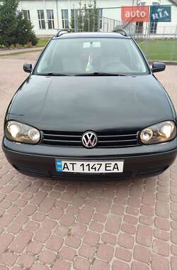 Volkswagen Golf 2000