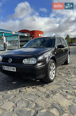 Volkswagen Golf  2003