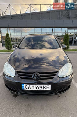 Volkswagen Golf 2005