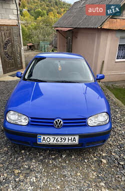 Volkswagen Golf  1999