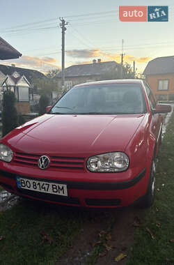 Volkswagen Golf  2002
