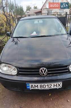 Volkswagen Golf  2000