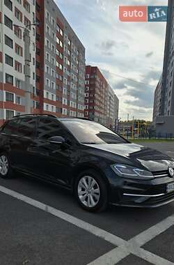 Volkswagen Golf  2018