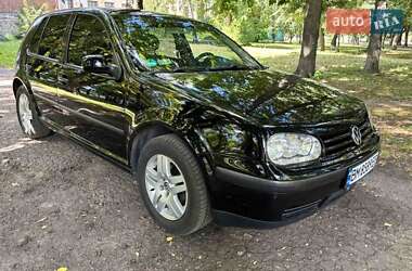 Volkswagen Golf  2001