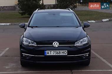 Volkswagen Golf  2018