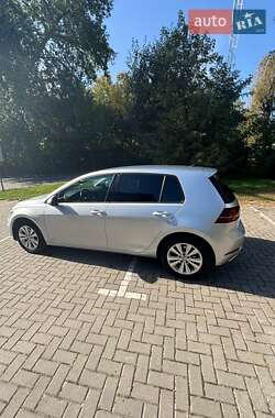 Volkswagen Golf 2018