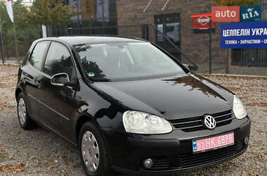 Volkswagen Golf 2005