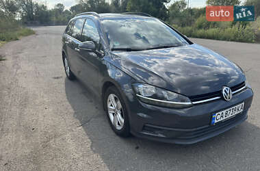 Volkswagen Golf  2017