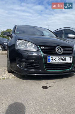 Volkswagen Golf  2008