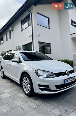 Volkswagen Golf  2016