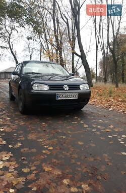 Volkswagen Golf  1998
