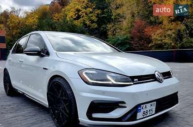 Volkswagen Golf  2019