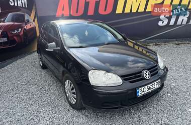 Volkswagen Golf 2005