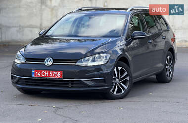 Volkswagen Golf  2019