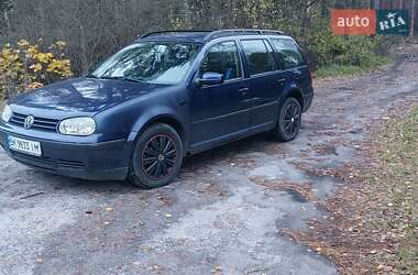 Volkswagen Golf  2000