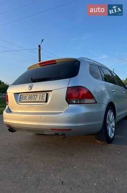 Volkswagen Golf  2009