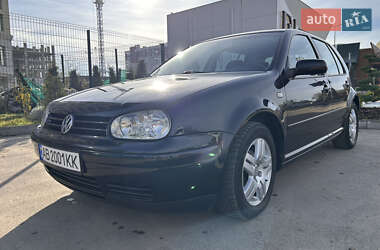 Volkswagen Golf 2002