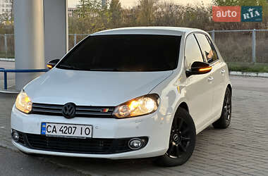 Volkswagen Golf  2011