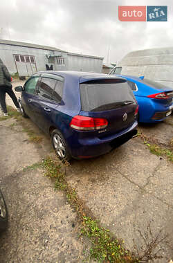 Volkswagen Golf  2010