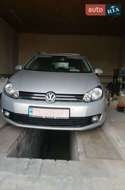 Volkswagen Golf  2010