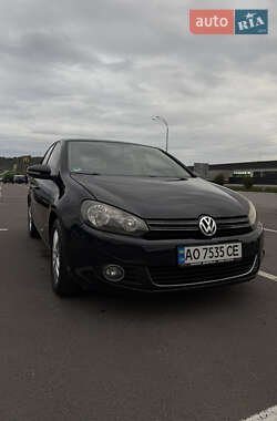 Volkswagen Golf  2010