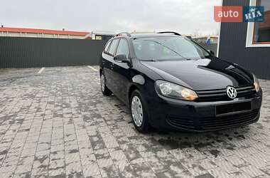 Volkswagen Golf  2010