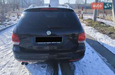 Volkswagen Golf  2010