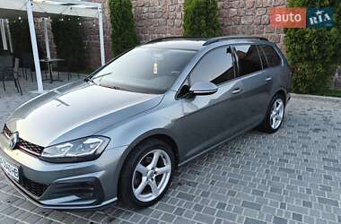 Volkswagen Golf  2015