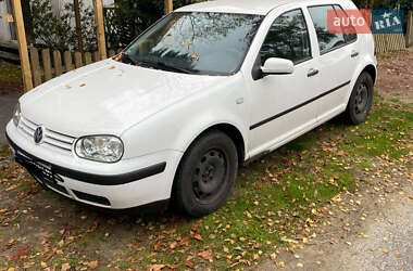 Volkswagen Golf  2001