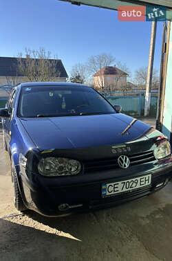 Volkswagen Golf  2000
