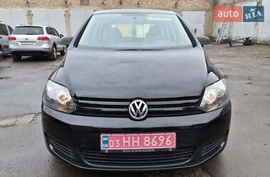 Volkswagen Golf  2012
