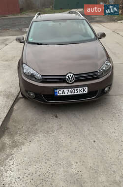 Volkswagen Golf  2010