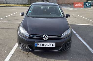 Volkswagen Golf  2010