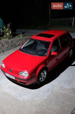 Volkswagen Golf  1998