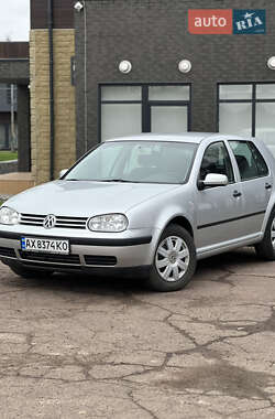 Volkswagen Golf  2001