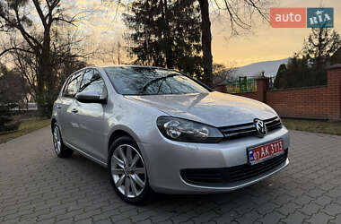 Volkswagen Golf  2010