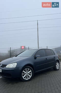 Volkswagen Golf 2005
